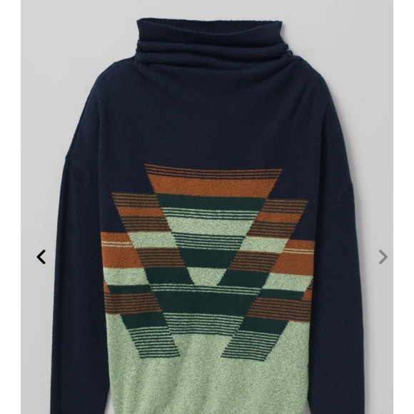 Prana sweater - Picture 2 of 10